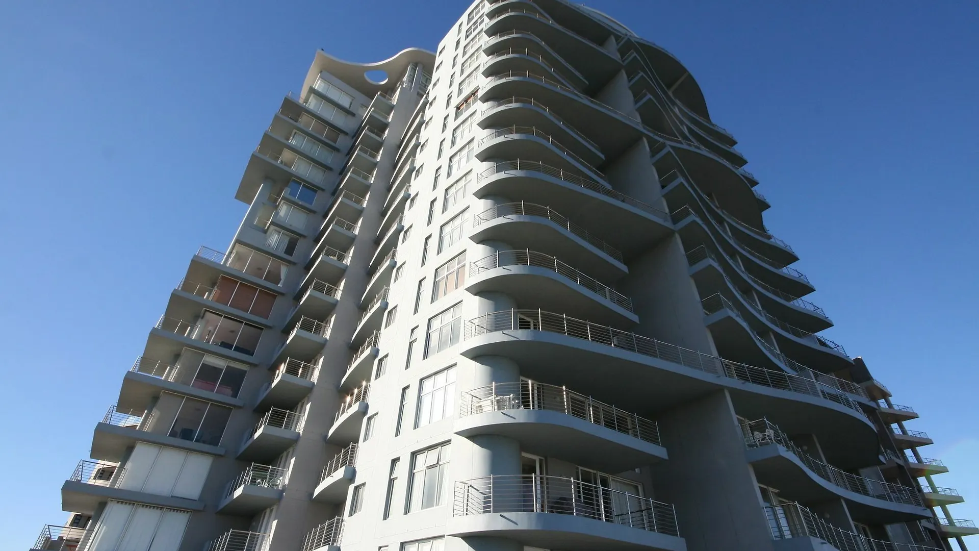 Horizon Bay 1206 By Ctha